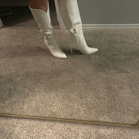 New boots - Picture 4 of 9